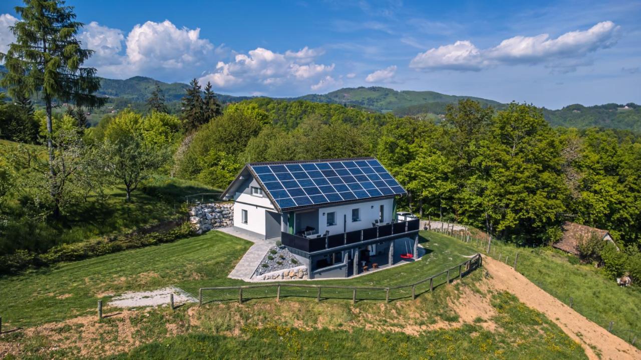 Apartmaji Gracner Dramlje Esterno foto