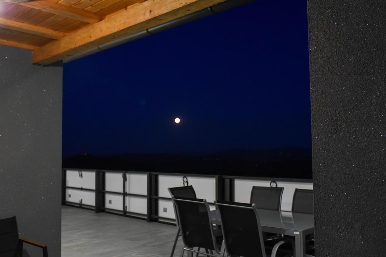 Apartmaji Gracner Dramlje Esterno foto