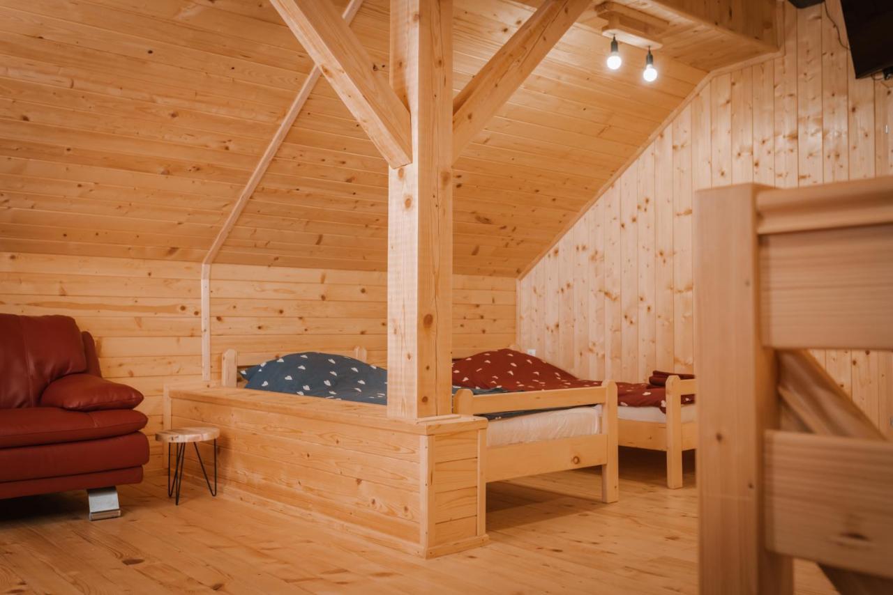 Apartmaji Gracner Dramlje Esterno foto