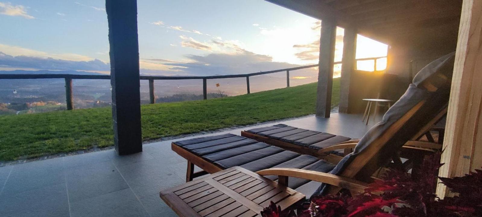 Apartmaji Gracner Dramlje Esterno foto